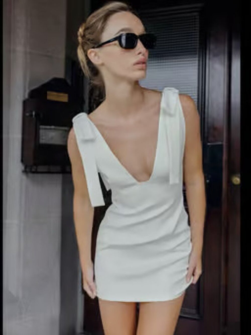 Nwt ZARA Ivory/White Deep V-Neck Bow Detail Mini Dress Women Sz M